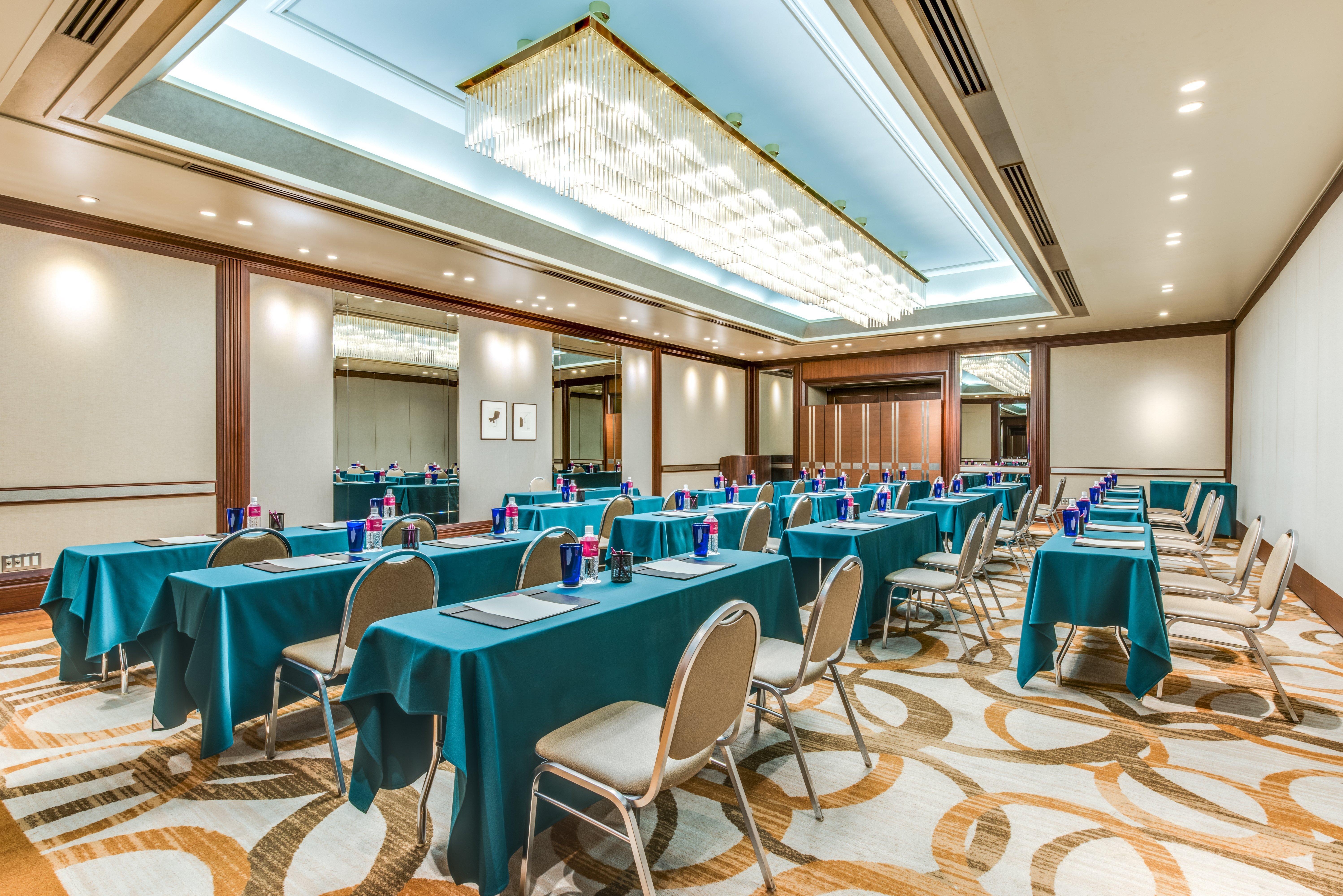 Hotel Ana Crowne Plaza Hiroshima By Ihg Zewnętrze zdjęcie